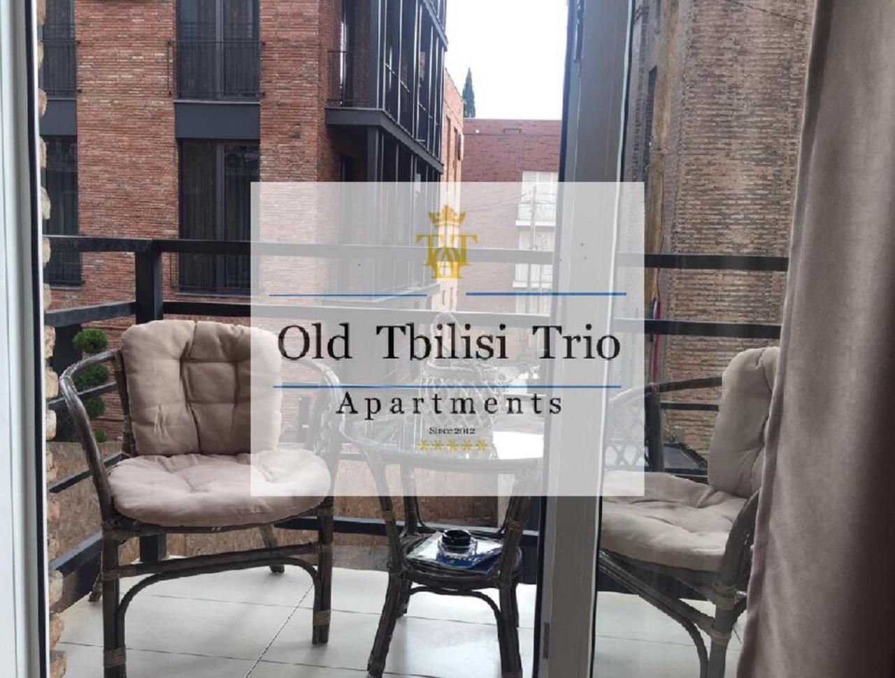 Old Tbilisi Trio Apartments Buitenkant foto